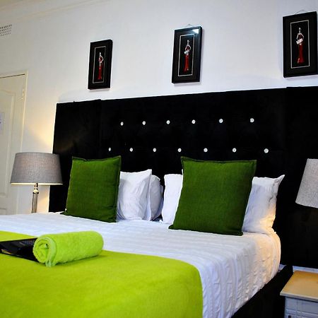 Lapologa Bed & Breakfast Tzaneen Bagian luar foto