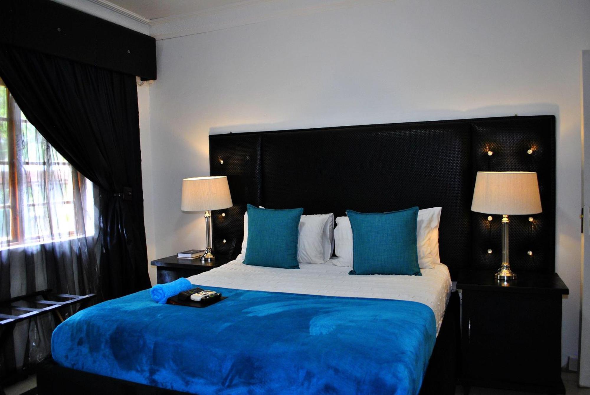 Lapologa Bed & Breakfast Tzaneen Bagian luar foto