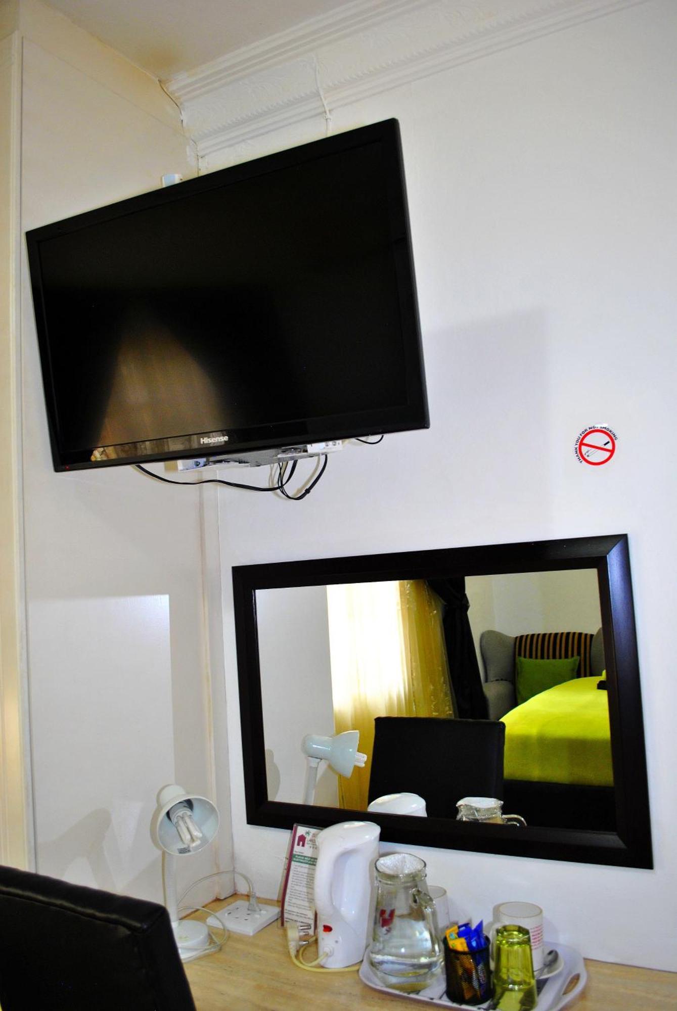 Lapologa Bed & Breakfast Tzaneen Bagian luar foto