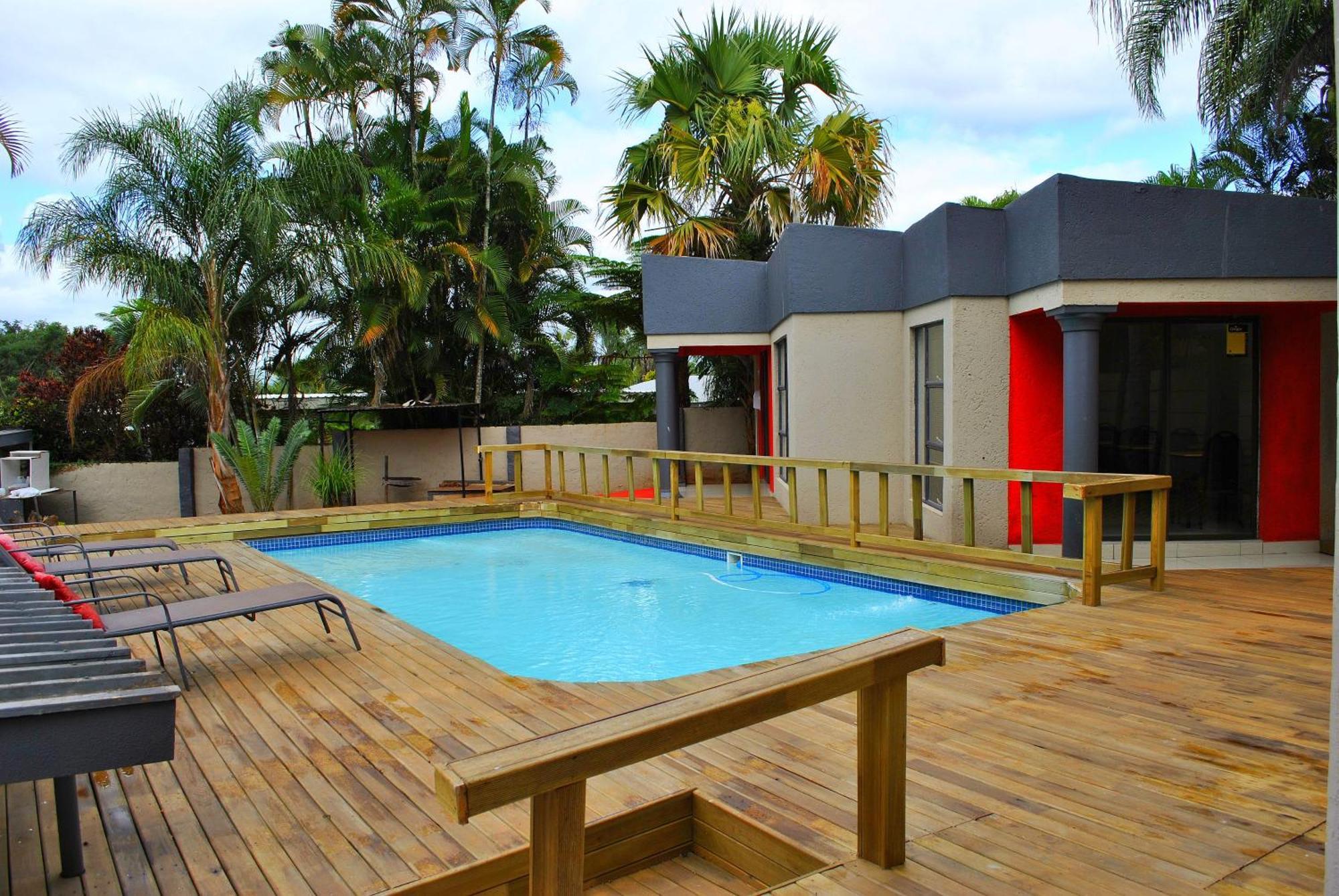 Lapologa Bed & Breakfast Tzaneen Bagian luar foto