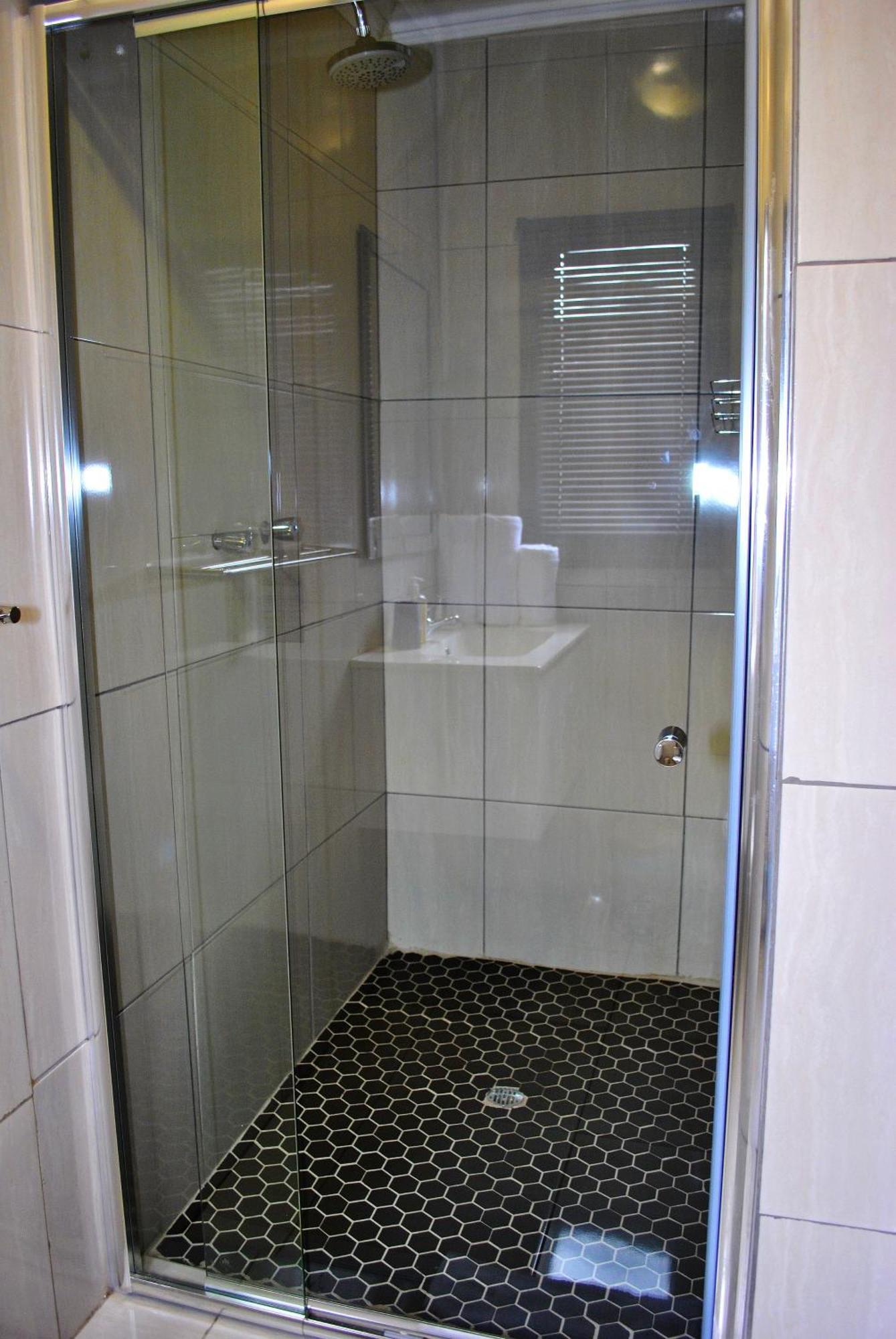 Lapologa Bed & Breakfast Tzaneen Bagian luar foto